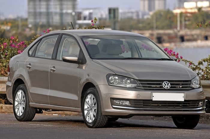 Hot deals on mid-size sedans